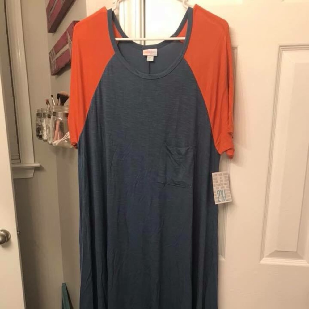 Lularoe Carly 2XL